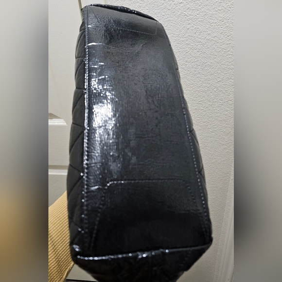 Coach Black Quilted Patent Leather Poppy Black Tote EUC - Picture 10 of 16